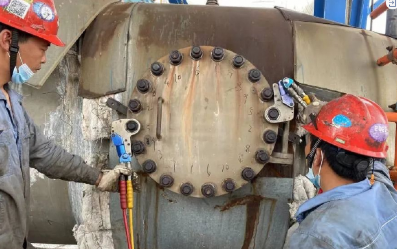 中空液压扳手工作头为什么加铜套的更好？